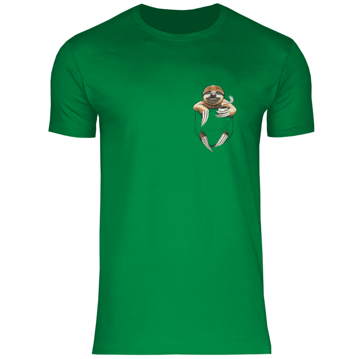 Faultier mit Kaffee in Brusttasche - Herren T - Shirt - Textilzauber